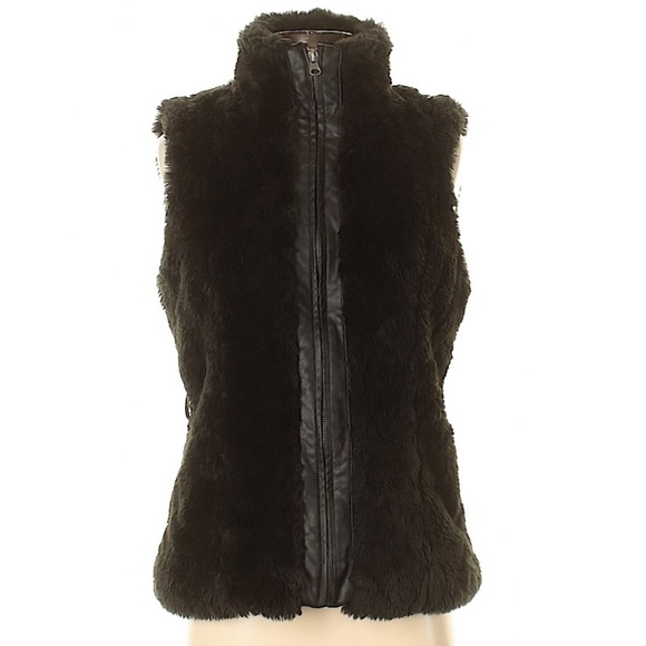 Faux fur vest - Picture 4 of 4
